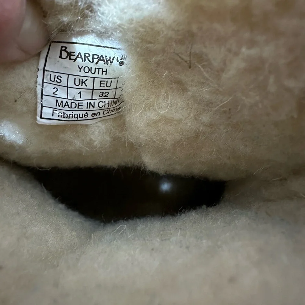 EUC Bearpaw Kid's Suede Wool Lining Pull On Boots Tan Chestnut‎ Size 2